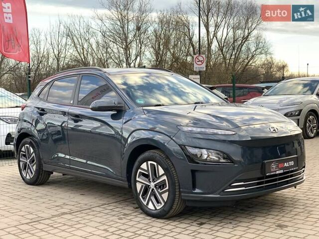 Сірий Хендай Kona Electric, об'ємом двигуна 0 л та пробігом 47 тис. км за 17355 $, фото 4 на Automoto.ua