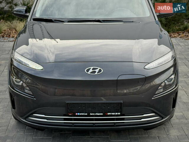 Серый Хендай Kona Electric, объемом двигателя 0 л и пробегом 87 тыс. км за 19552 $, фото 34 на Automoto.ua