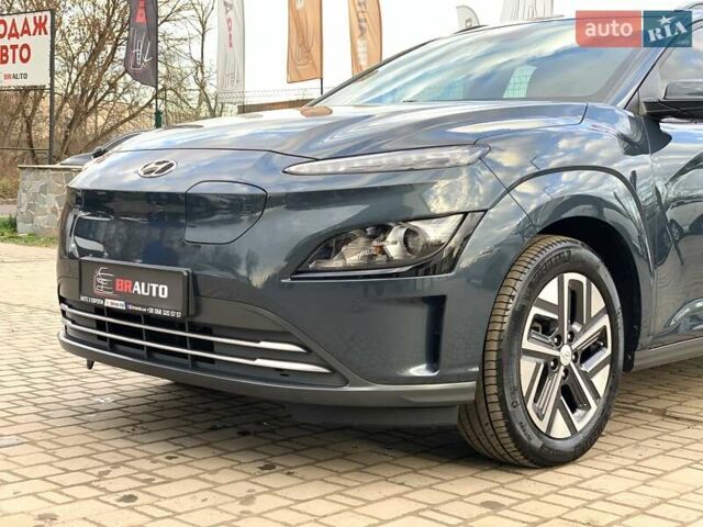 Сірий Хендай Kona Electric, об'ємом двигуна 0 л та пробігом 47 тис. км за 17355 $, фото 10 на Automoto.ua