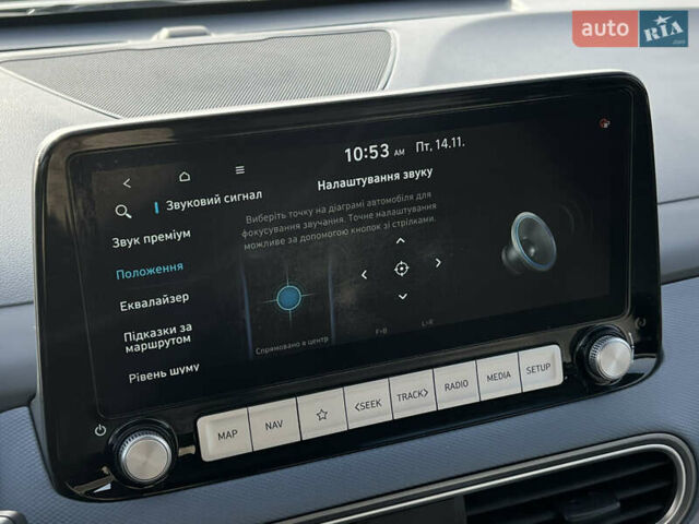 Серый Хендай Kona Electric, объемом двигателя 0 л и пробегом 72 тыс. км за 20154 $, фото 70 на Automoto.ua