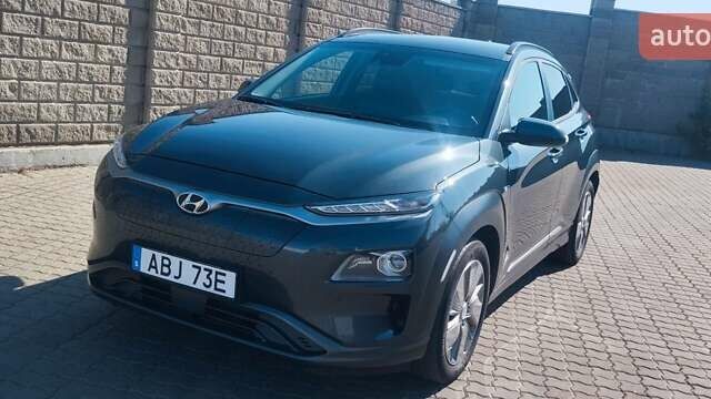 Сірий Хендай Kona Electric, об'ємом двигуна 0 л та пробігом 134 тис. км за 17800 $, фото 1 на Automoto.ua