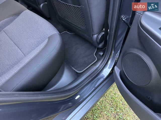 Сірий Хендай Kona Electric, об'ємом двигуна 0 л та пробігом 23 тис. км за 17900 $, фото 12 на Automoto.ua