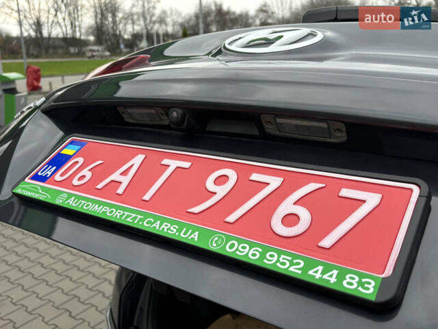 Сірий Хендай Kona Electric, об'ємом двигуна 0 л та пробігом 52 тис. км за 16450 $, фото 57 на Automoto.ua
