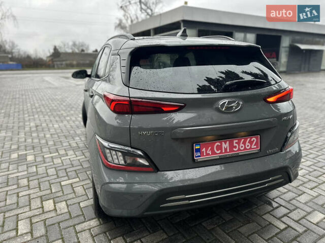 Сірий Хендай Kona Electric, об'ємом двигуна 0 л та пробігом 44 тис. км за 17600 $, фото 46 на Automoto.ua
