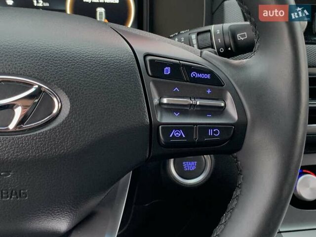 Сірий Хендай Kona Electric, об'ємом двигуна 0 л та пробігом 47 тис. км за 17355 $, фото 46 на Automoto.ua