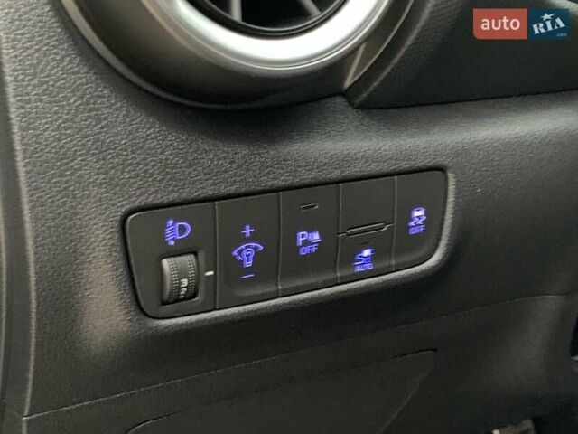 Сірий Хендай Kona Electric, об'ємом двигуна 0 л та пробігом 47 тис. км за 17355 $, фото 43 на Automoto.ua