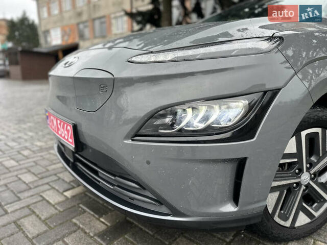 Сірий Хендай Kona Electric, об'ємом двигуна 0 л та пробігом 44 тис. км за 17600 $, фото 3 на Automoto.ua