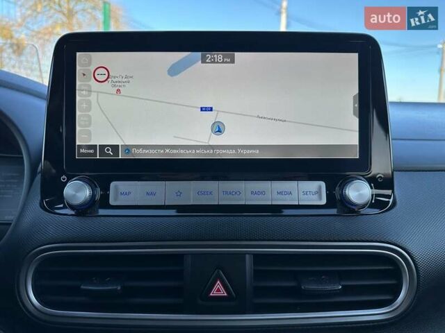 Сірий Хендай Kona Electric, об'ємом двигуна 0 л та пробігом 83 тис. км за 19900 $, фото 64 на Automoto.ua