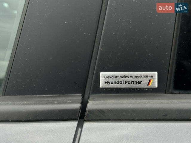 Серый Хендай Kona Electric, объемом двигателя 0 л и пробегом 65 тыс. км за 17999 $, фото 20 на Automoto.ua