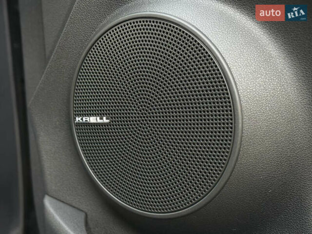 Серый Хендай Kona Electric, объемом двигателя 0 л и пробегом 87 тыс. км за 19552 $, фото 82 на Automoto.ua