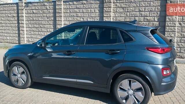 Сірий Хендай Kona Electric, об'ємом двигуна 0 л та пробігом 134 тис. км за 17800 $, фото 5 на Automoto.ua