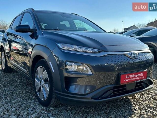 Сірий Хендай Kona Electric, об'ємом двигуна 0 л та пробігом 83 тис. км за 19900 $, фото 32 на Automoto.ua