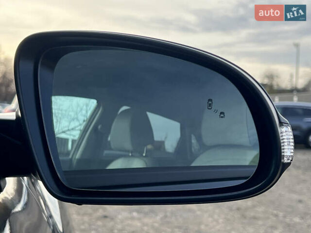 Серый Хендай Kona Electric, объемом двигателя 0 л и пробегом 72 тыс. км за 20154 $, фото 18 на Automoto.ua