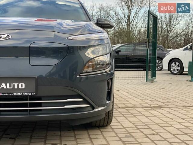 Сірий Хендай Kona Electric, об'ємом двигуна 0 л та пробігом 47 тис. км за 17355 $, фото 9 на Automoto.ua