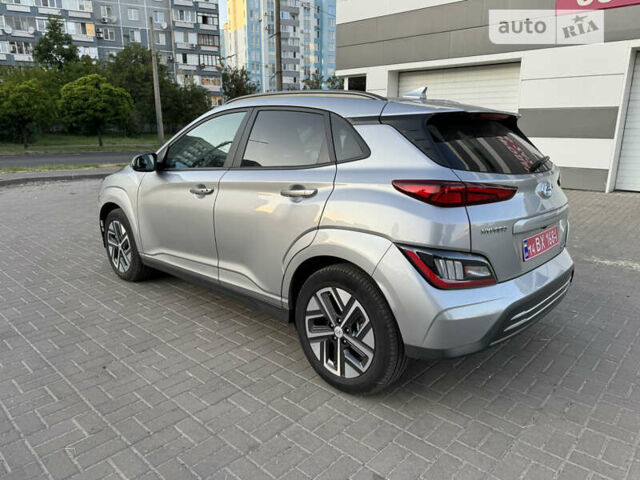 Сірий Хендай Kona Electric, об'ємом двигуна 0 л та пробігом 9 тис. км за 23900 $, фото 15 на Automoto.ua