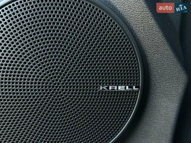 Сірий Хендай Kona Electric, об'ємом двигуна 0 л та пробігом 83 тис. км за 19900 $, фото 10 на Automoto.ua