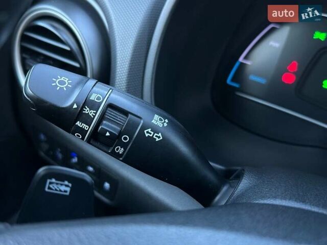 Сірий Хендай Kona Electric, об'ємом двигуна 0 л та пробігом 83 тис. км за 19900 $, фото 54 на Automoto.ua