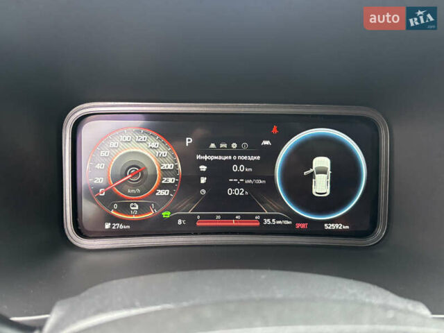 Сірий Хендай Kona Electric, об'ємом двигуна 0 л та пробігом 52 тис. км за 16450 $, фото 43 на Automoto.ua