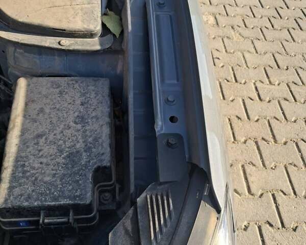 Серый Хендай Kona Electric, объемом двигателя 0 л и пробегом 45 тыс. км за 15999 $, фото 23 на Automoto.ua