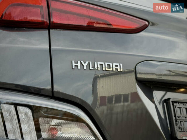 Серый Хендай Kona Electric, объемом двигателя 0 л и пробегом 87 тыс. км за 19552 $, фото 45 на Automoto.ua