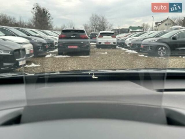 Серый Хендай Kona Electric, объемом двигателя 0 л и пробегом 65 тыс. км за 19900 $, фото 10 на Automoto.ua