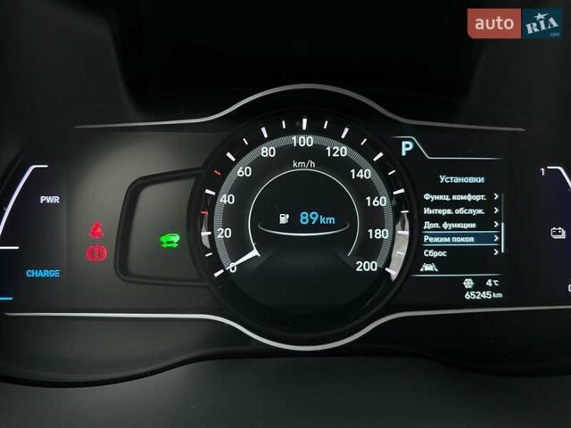 Серый Хендай Kona Electric, объемом двигателя 0 л и пробегом 65 тыс. км за 19900 $, фото 56 на Automoto.ua