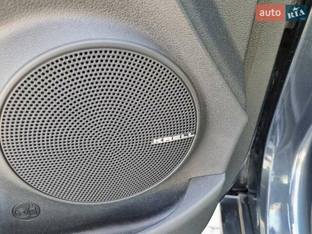 Серый Хендай Kona Electric, объемом двигателя 0 л и пробегом 42 тыс. км за 21500 $, фото 14 на Automoto.ua