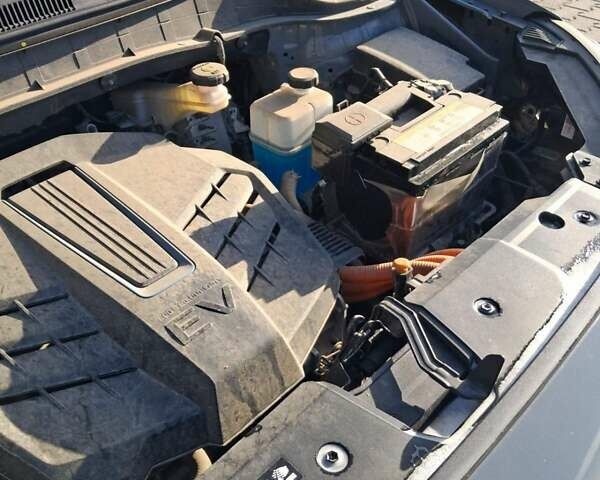 Серый Хендай Kona Electric, объемом двигателя 0 л и пробегом 45 тыс. км за 15999 $, фото 11 на Automoto.ua