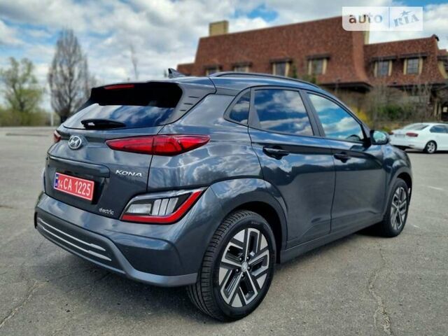 Сірий Хендай Kona Electric, об'ємом двигуна 0 л та пробігом 37 тис. км за 24500 $, фото 6 на Automoto.ua