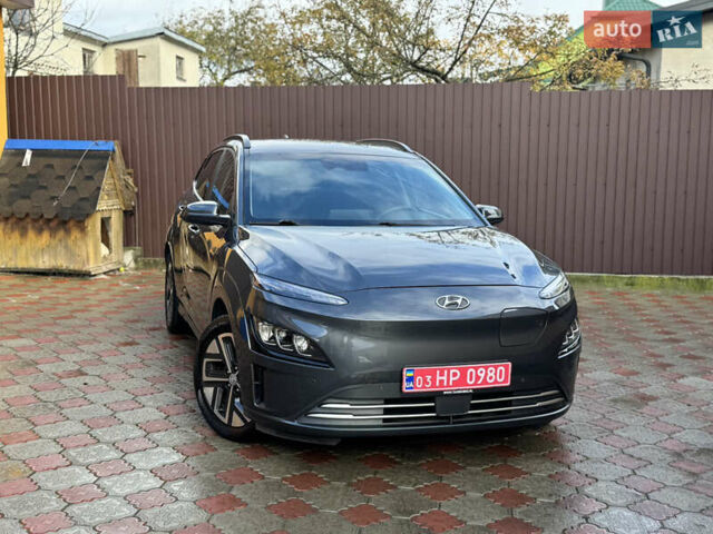 Серый Хендай Kona Electric, объемом двигателя 0 л и пробегом 77 тыс. км за 15999 $, фото 60 на Automoto.ua