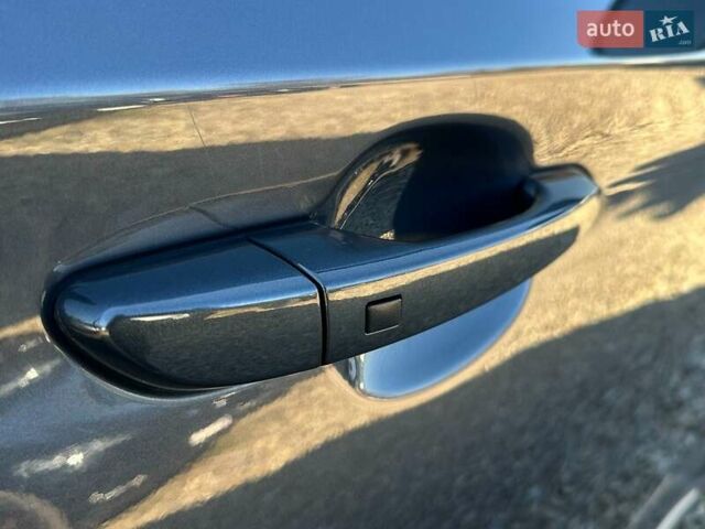 Сірий Хендай Kona Electric, об'ємом двигуна 0 л та пробігом 83 тис. км за 19900 $, фото 24 на Automoto.ua