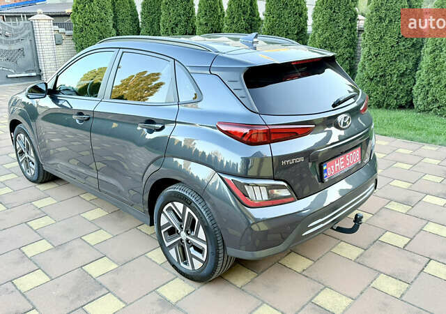 Сірий Хендай Kona Electric, об'ємом двигуна 0 л та пробігом 25 тис. км за 20600 $, фото 4 на Automoto.ua