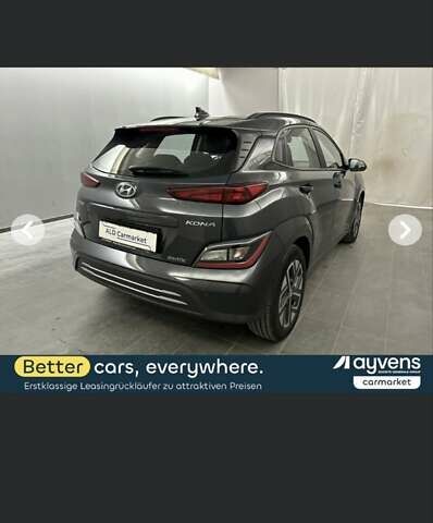 Серый Хендай Kona Electric, объемом двигателя 0 л и пробегом 62 тыс. км за 21200 $, фото 18 на Automoto.ua