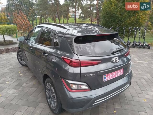 Сірий Хендай Kona Electric, об'ємом двигуна 0 л та пробігом 59 тис. км за 16890 $, фото 14 на Automoto.ua