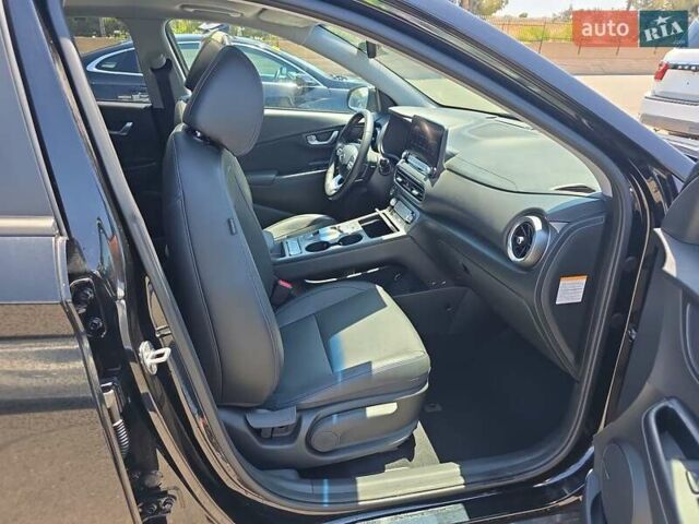 Серый Хендай Kona Electric, объемом двигателя 0 л и пробегом 31 тыс. км за 15000 $, фото 7 на Automoto.ua