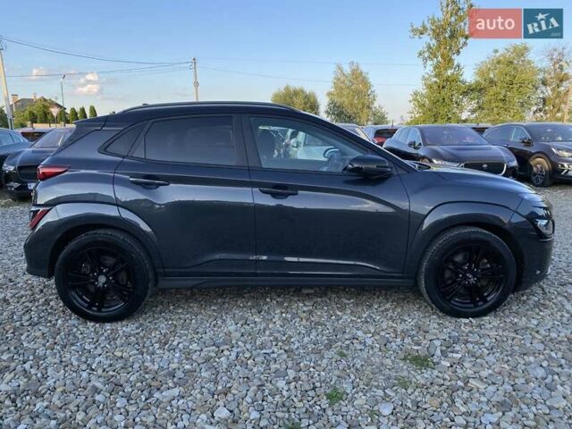 Серый Хендай Kona Electric, объемом двигателя 0 л и пробегом 115 тыс. км за 20600 $, фото 16 на Automoto.ua