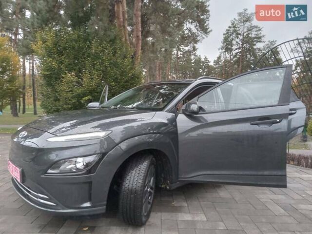 Сірий Хендай Kona Electric, об'ємом двигуна 0 л та пробігом 59 тис. км за 16890 $, фото 21 на Automoto.ua