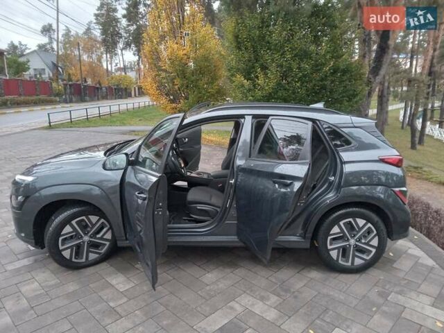 Сірий Хендай Kona Electric, об'ємом двигуна 0 л та пробігом 59 тис. км за 16890 $, фото 22 на Automoto.ua