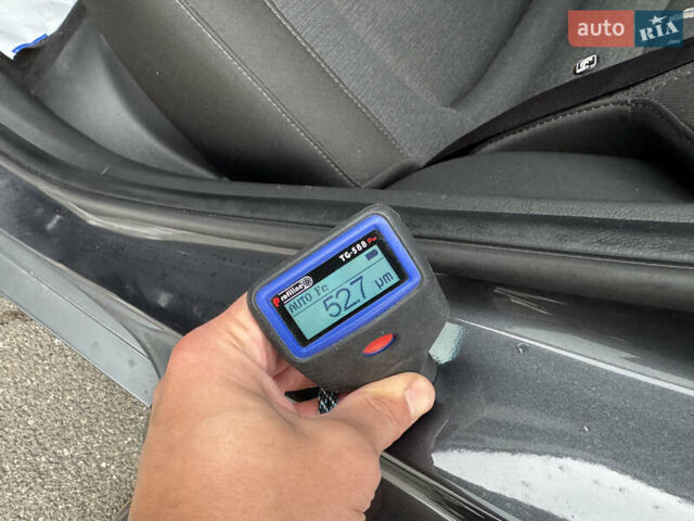 Серый Хендай Kona Electric, объемом двигателя 0 л и пробегом 50 тыс. км за 18500 $, фото 56 на Automoto.ua