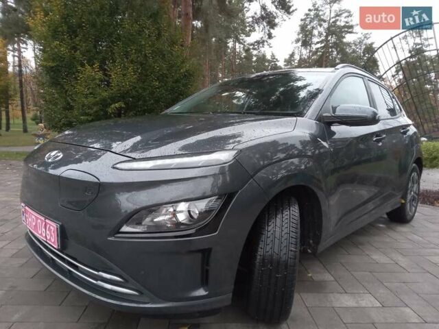 Сірий Хендай Kona Electric, об'ємом двигуна 0 л та пробігом 59 тис. км за 16890 $, фото 5 на Automoto.ua