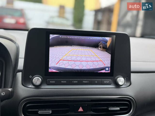 Серый Хендай Kona Electric, объемом двигателя 0 л и пробегом 112 тыс. км за 18999 $, фото 53 на Automoto.ua