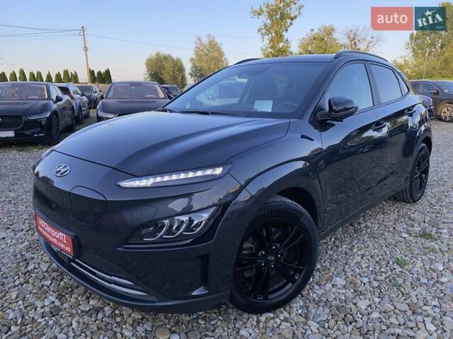 Серый Хендай Kona Electric, объемом двигателя 0 л и пробегом 115 тыс. км за 20600 $, фото 11 на Automoto.ua