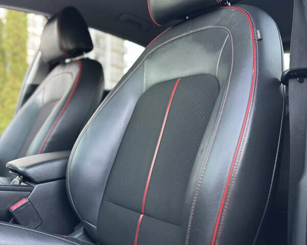 Сірий Хендай Kona Electric, об'ємом двигуна 0 л та пробігом 69 тис. км за 20700 $, фото 83 на Automoto.ua