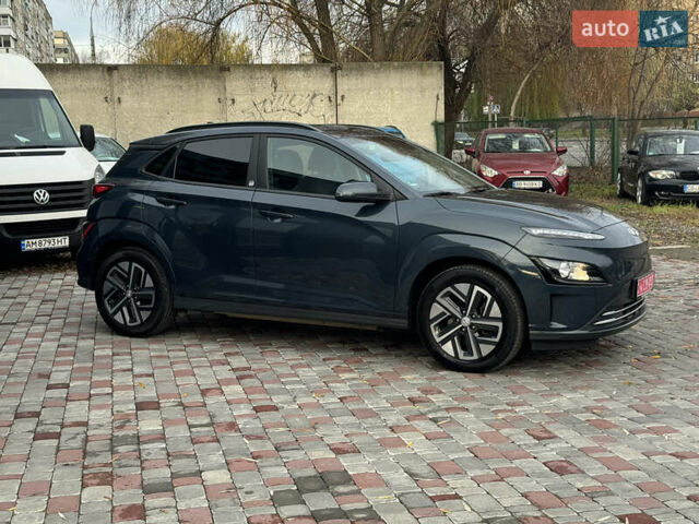 Сірий Хендай Kona Electric, об'ємом двигуна 0 л та пробігом 48 тис. км за 17500 $, фото 12 на Automoto.ua