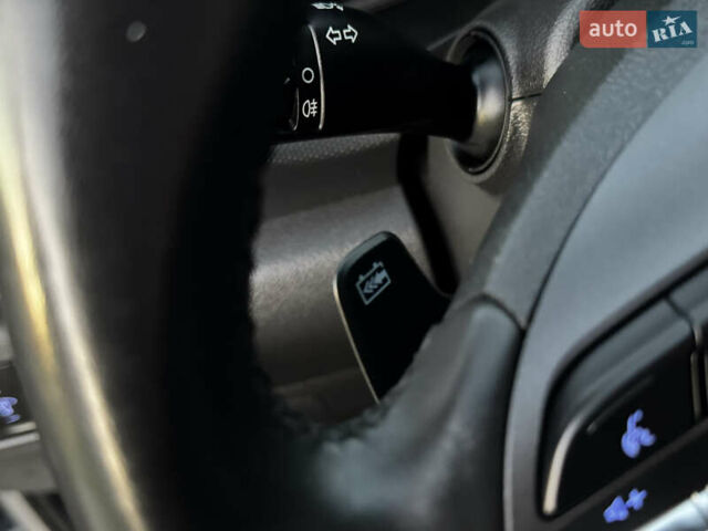 Серый Хендай Kona Electric, объемом двигателя 0 л и пробегом 80 тыс. км за 20700 $, фото 53 на Automoto.ua