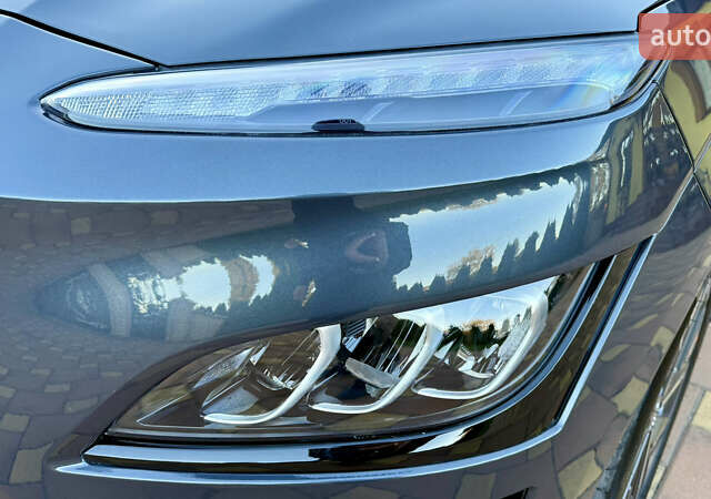 Сірий Хендай Kona Electric, об'ємом двигуна 0 л та пробігом 25 тис. км за 20600 $, фото 9 на Automoto.ua
