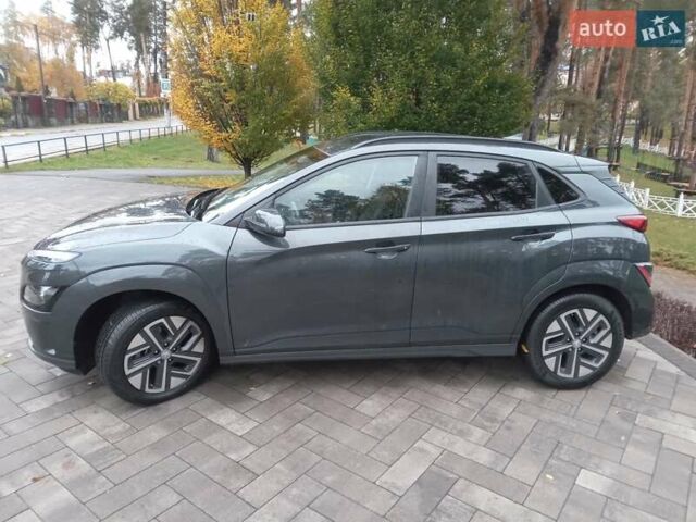 Сірий Хендай Kona Electric, об'ємом двигуна 0 л та пробігом 59 тис. км за 16890 $, фото 6 на Automoto.ua