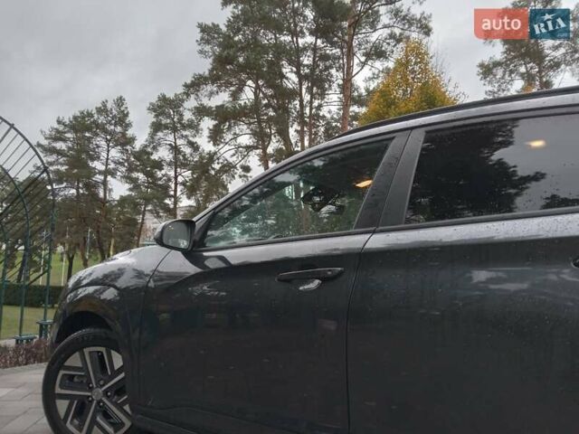 Сірий Хендай Kona Electric, об'ємом двигуна 0 л та пробігом 59 тис. км за 16890 $, фото 62 на Automoto.ua