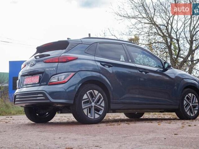 Серый Хендай Kona Electric, объемом двигателя 0 л и пробегом 46 тыс. км за 17950 $, фото 19 на Automoto.ua
