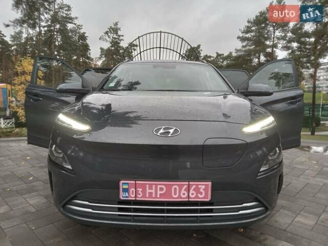 Сірий Хендай Kona Electric, об'ємом двигуна 0 л та пробігом 59 тис. км за 16890 $, фото 17 на Automoto.ua